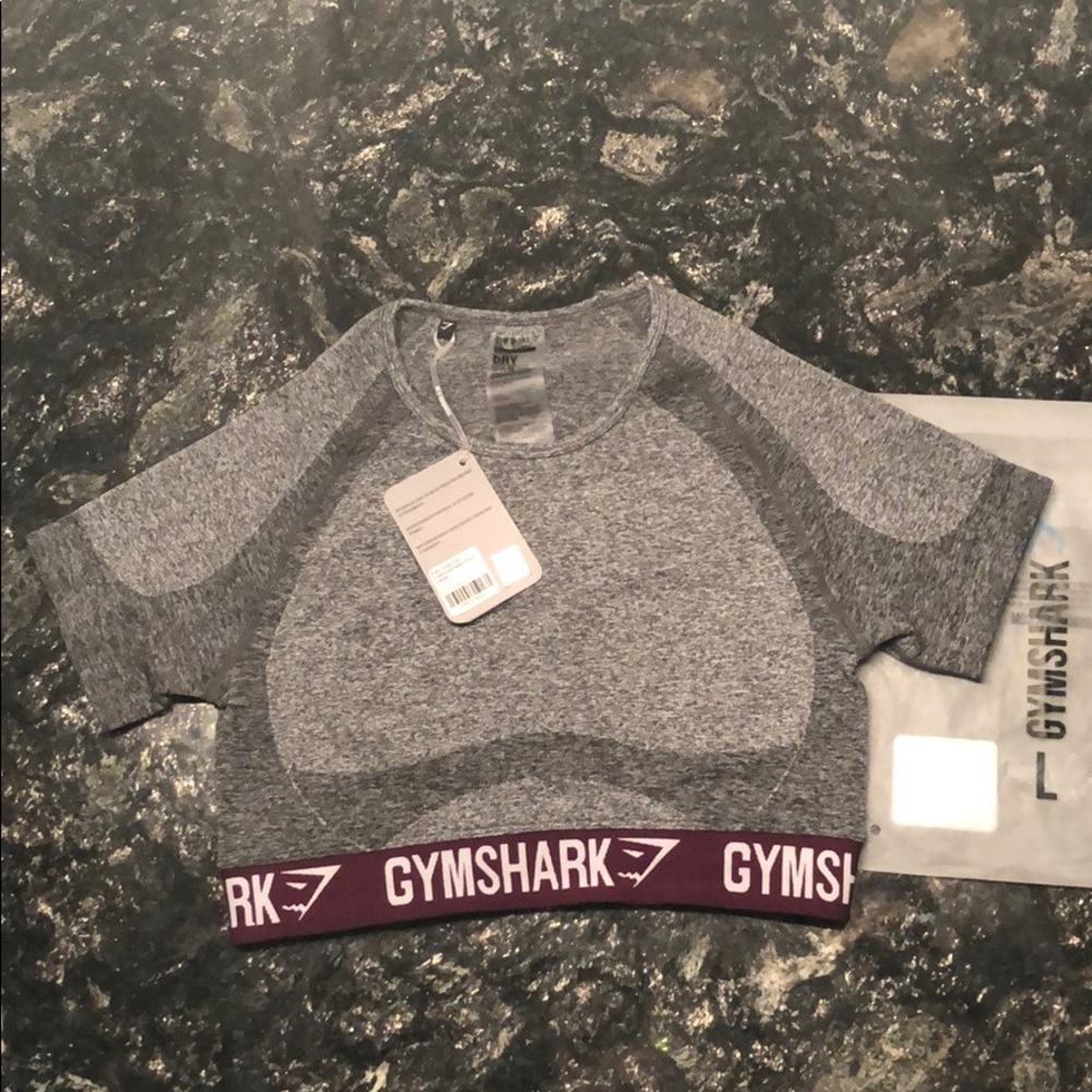 Gymshark crop top plum